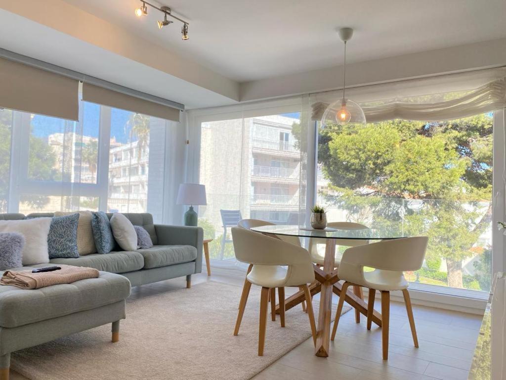 Brisa Puerto Marina Apartments เบนัลมาเดนา ภายนอก รูปภาพ