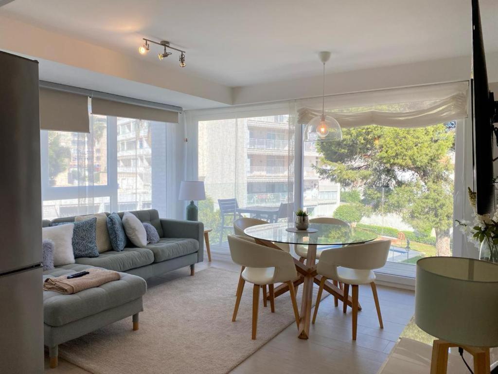 Brisa Puerto Marina Apartments เบนัลมาเดนา ภายนอก รูปภาพ