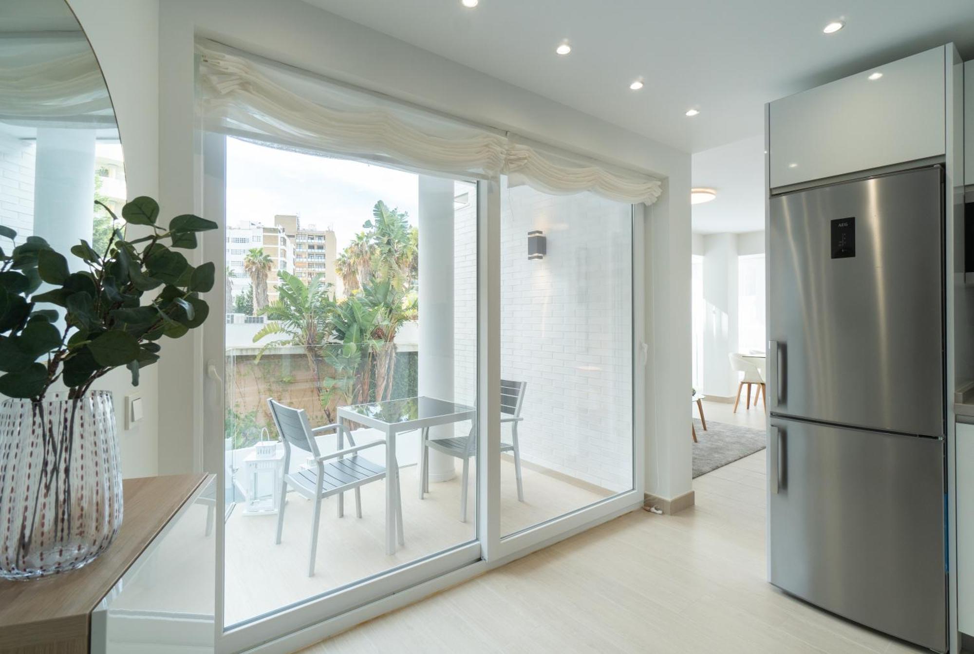 Brisa Puerto Marina Apartments เบนัลมาเดนา ภายนอก รูปภาพ