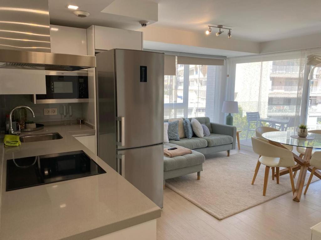 Brisa Puerto Marina Apartments เบนัลมาเดนา ภายนอก รูปภาพ