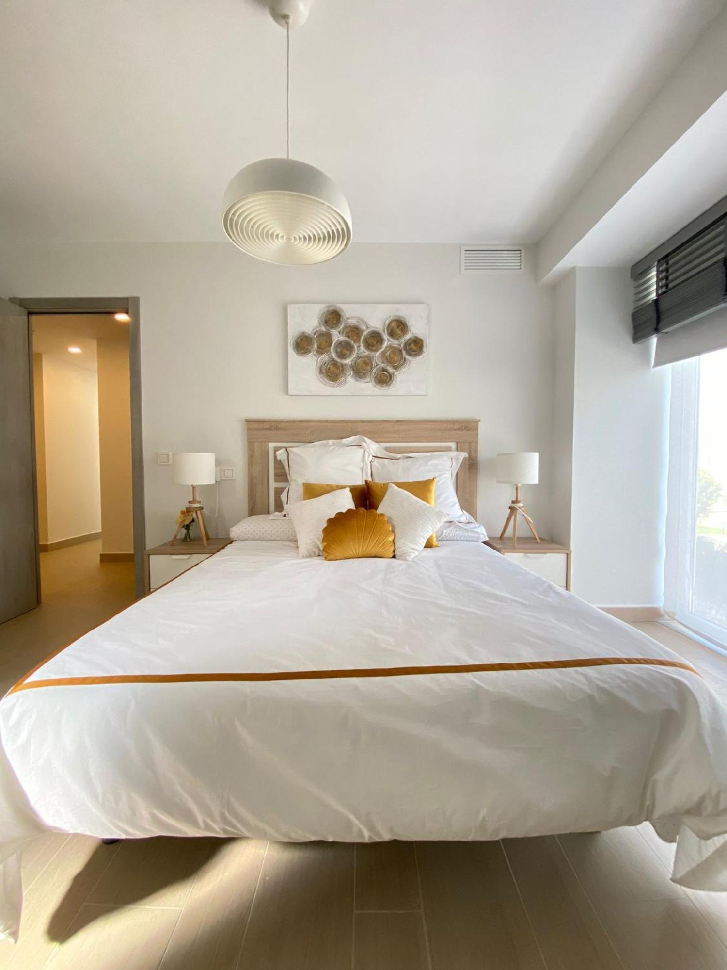 Brisa Puerto Marina Apartments เบนัลมาเดนา ภายนอก รูปภาพ