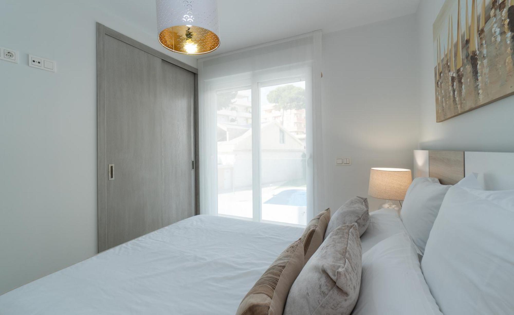 Brisa Puerto Marina Apartments เบนัลมาเดนา ภายนอก รูปภาพ