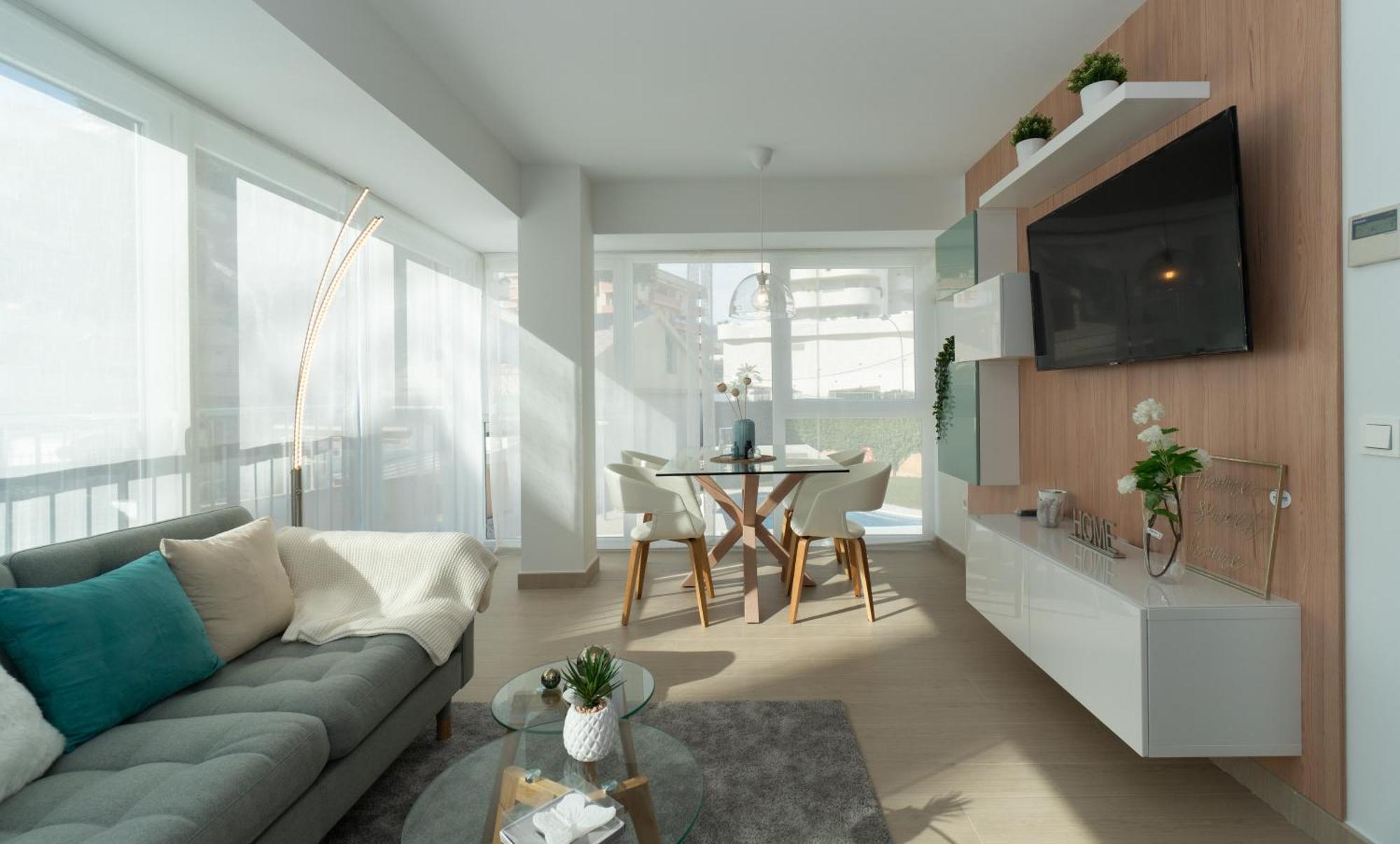 Brisa Puerto Marina Apartments เบนัลมาเดนา ภายนอก รูปภาพ